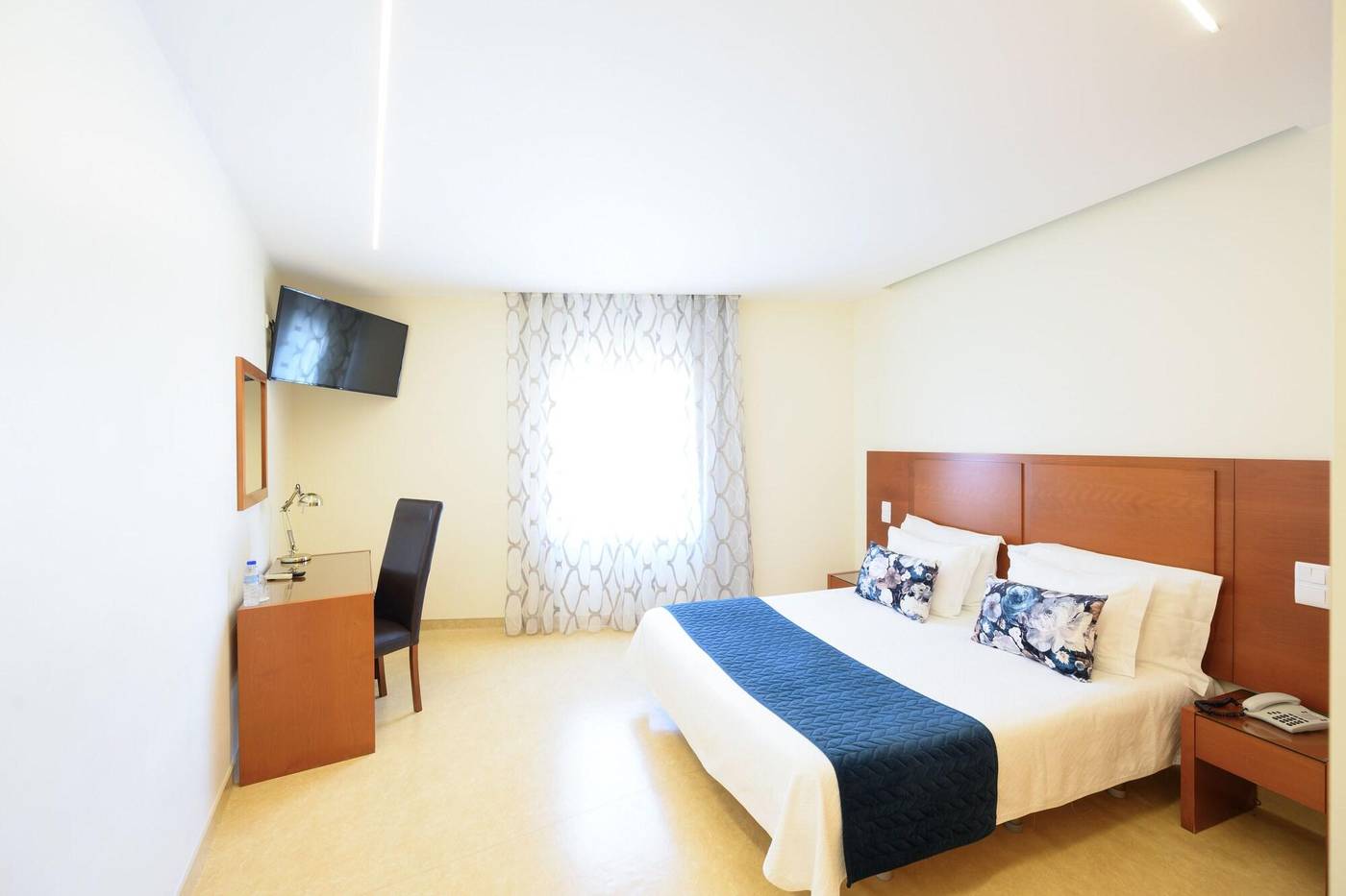 Hospedaria-Recome-ar-Room-25