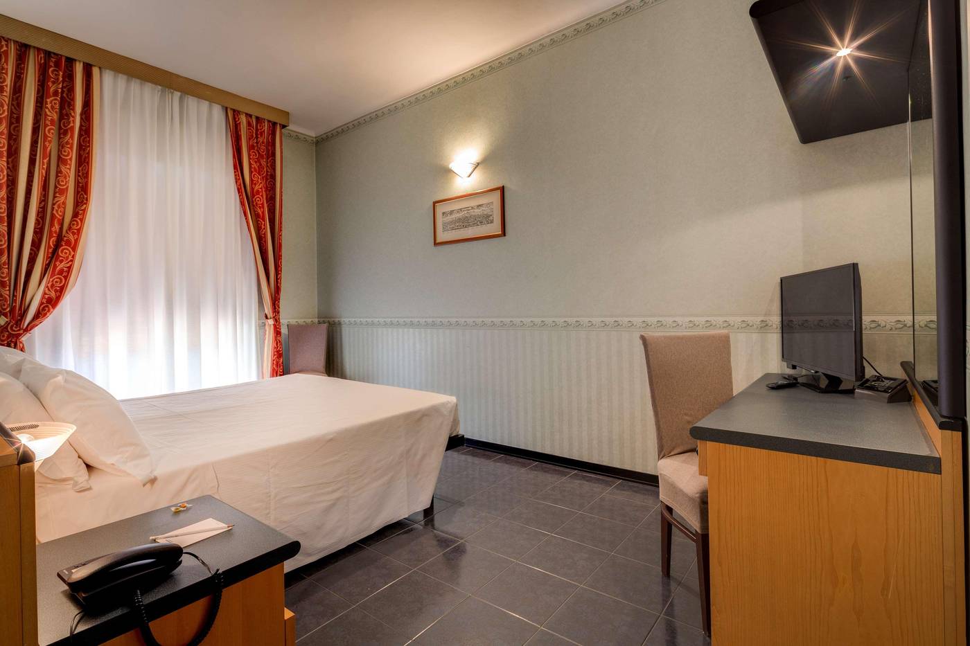 Hotel San Donato Bologna Centro - Italy - Bologna - Room - 7