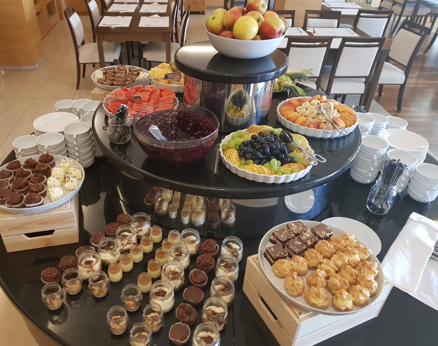 Luna-Island-Hotel-Restaurant-37