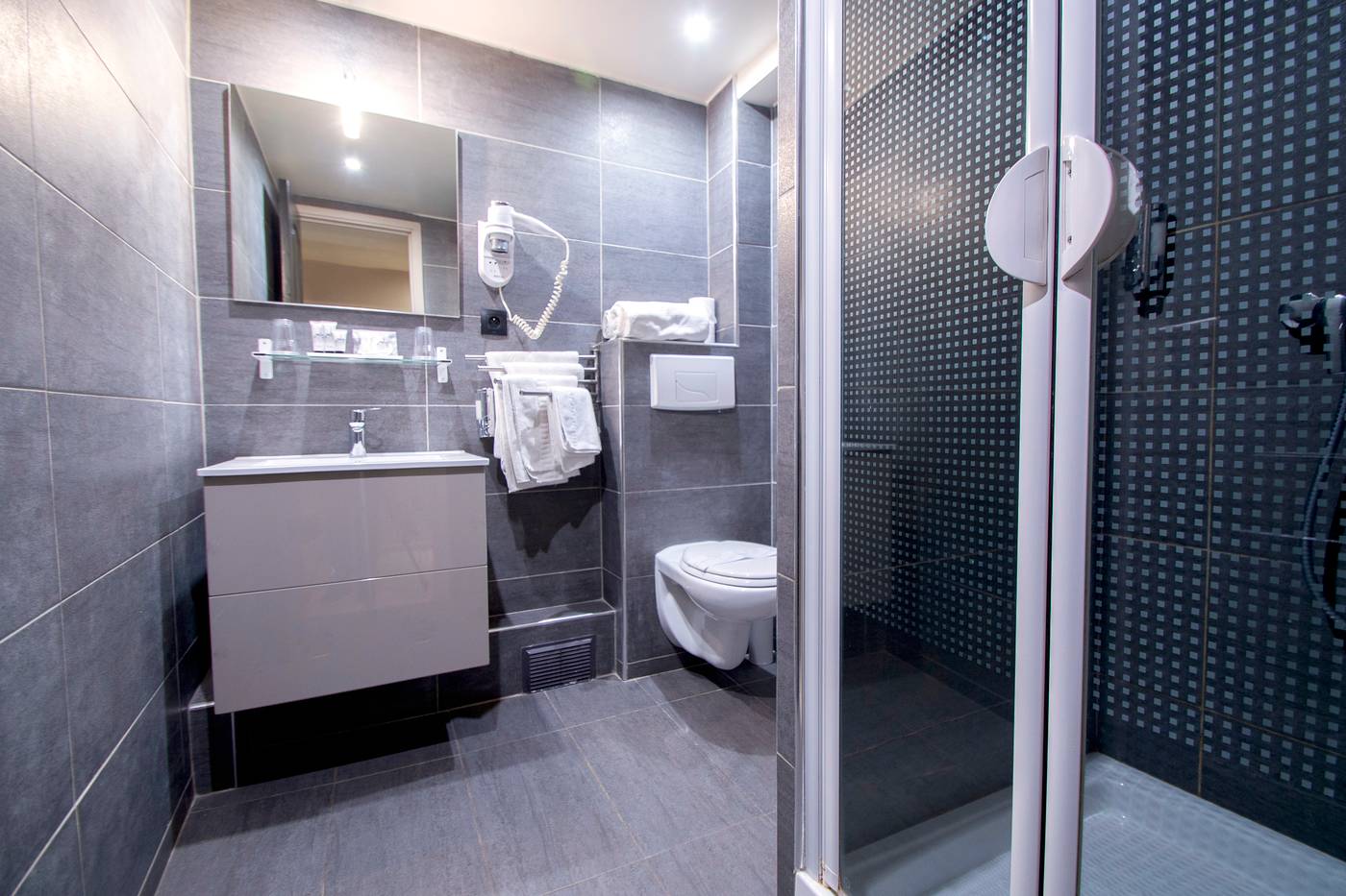 Migny-Opera-Montmartre-Room-34