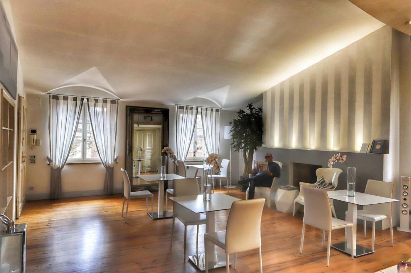 B-B-Le-Logge-Luxury-Rooms-Restaurant-19