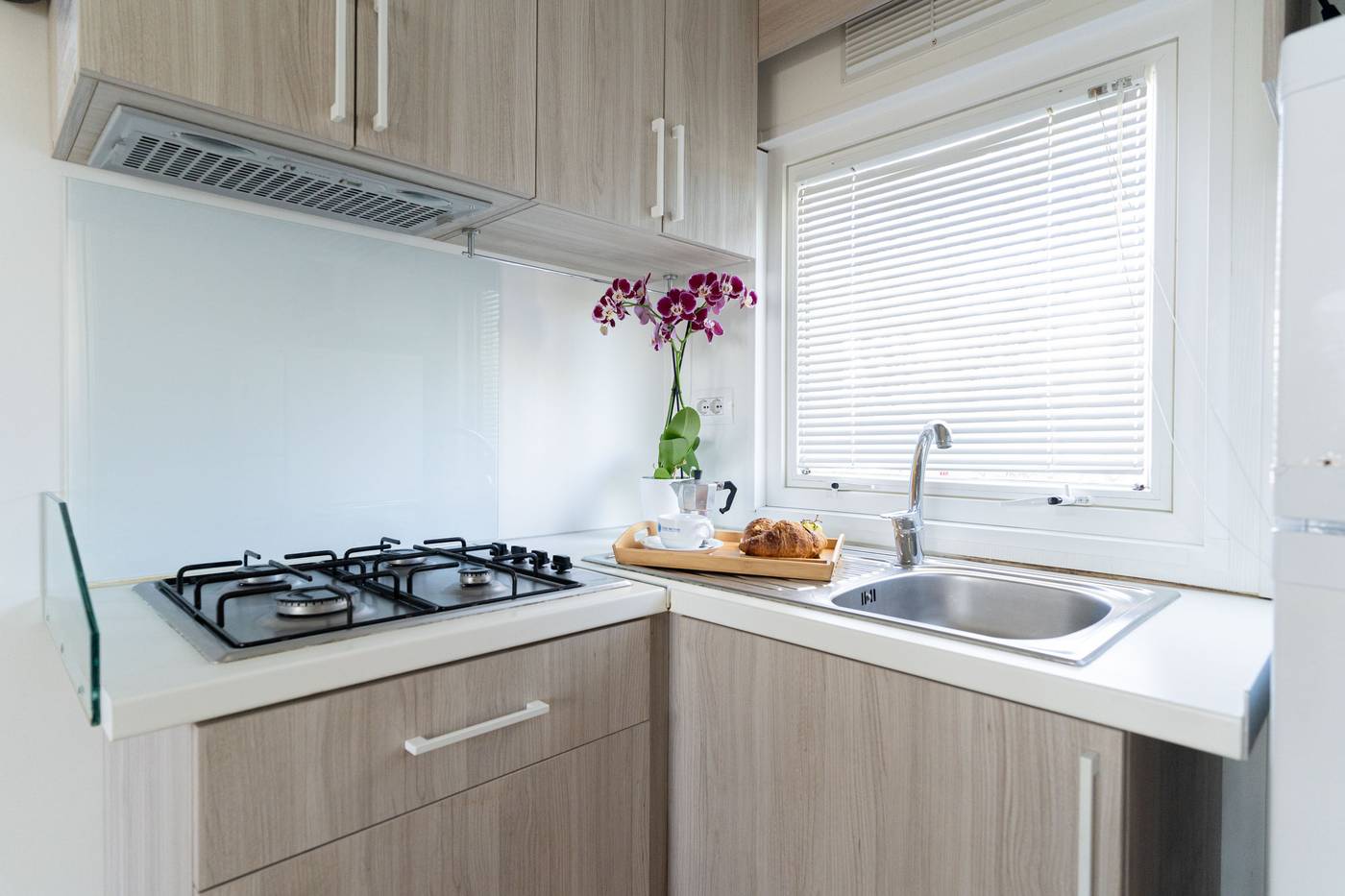 Club-del-Sole-Stork-Family-Collection-Room-7