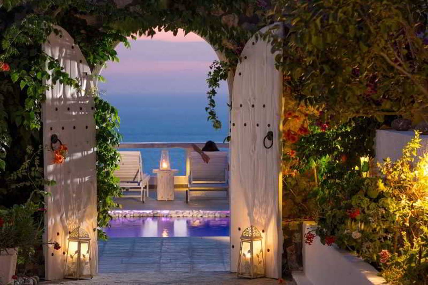 Athermi-Suites-Terrace-44