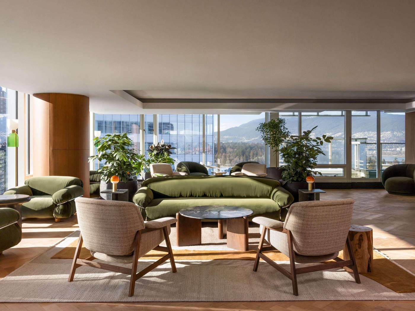 Fairmont-Pacific-Rim-Room-3