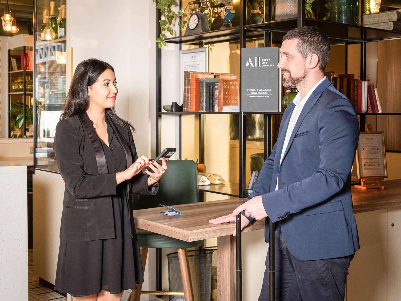 Hotel-Mercure-Paris-Bercy-Bibliotheque-Sports-and-Entertainment-21