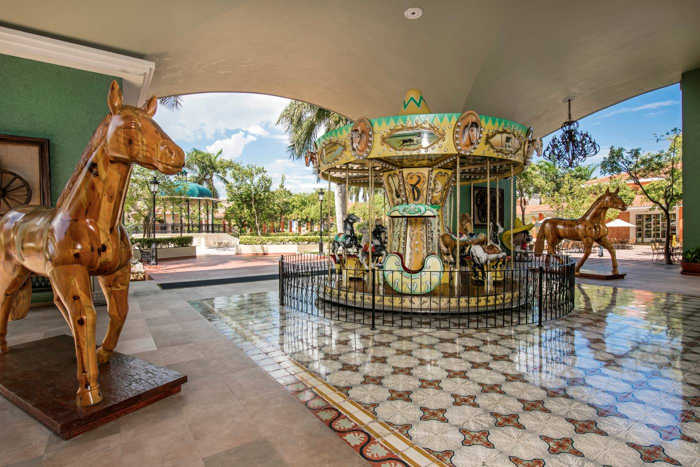 Iberostar-Paraiso-del-Mar-All-Inclusive-Sports-and-Entertainment-56