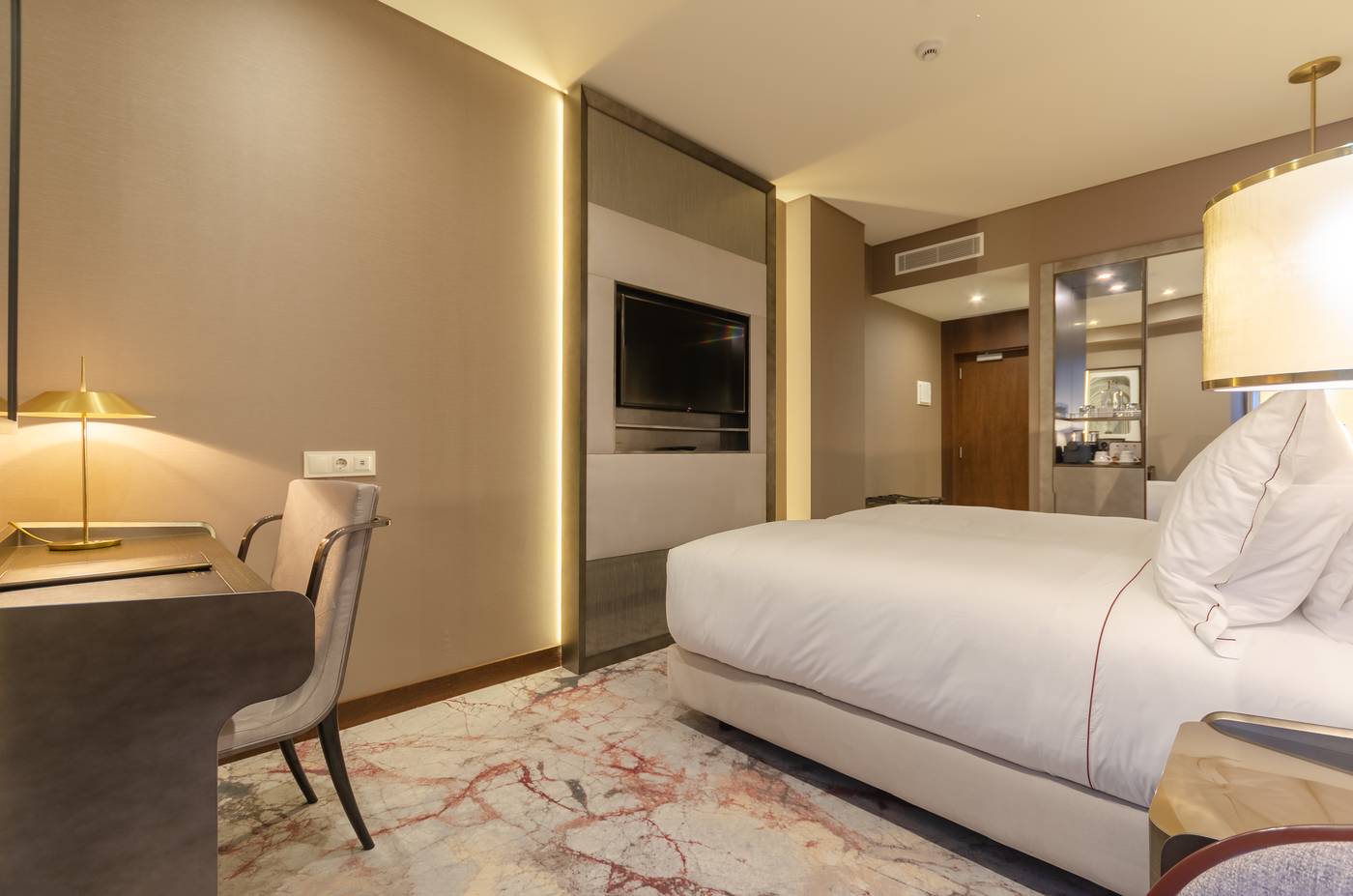 Turim-Boulevard-Room-7