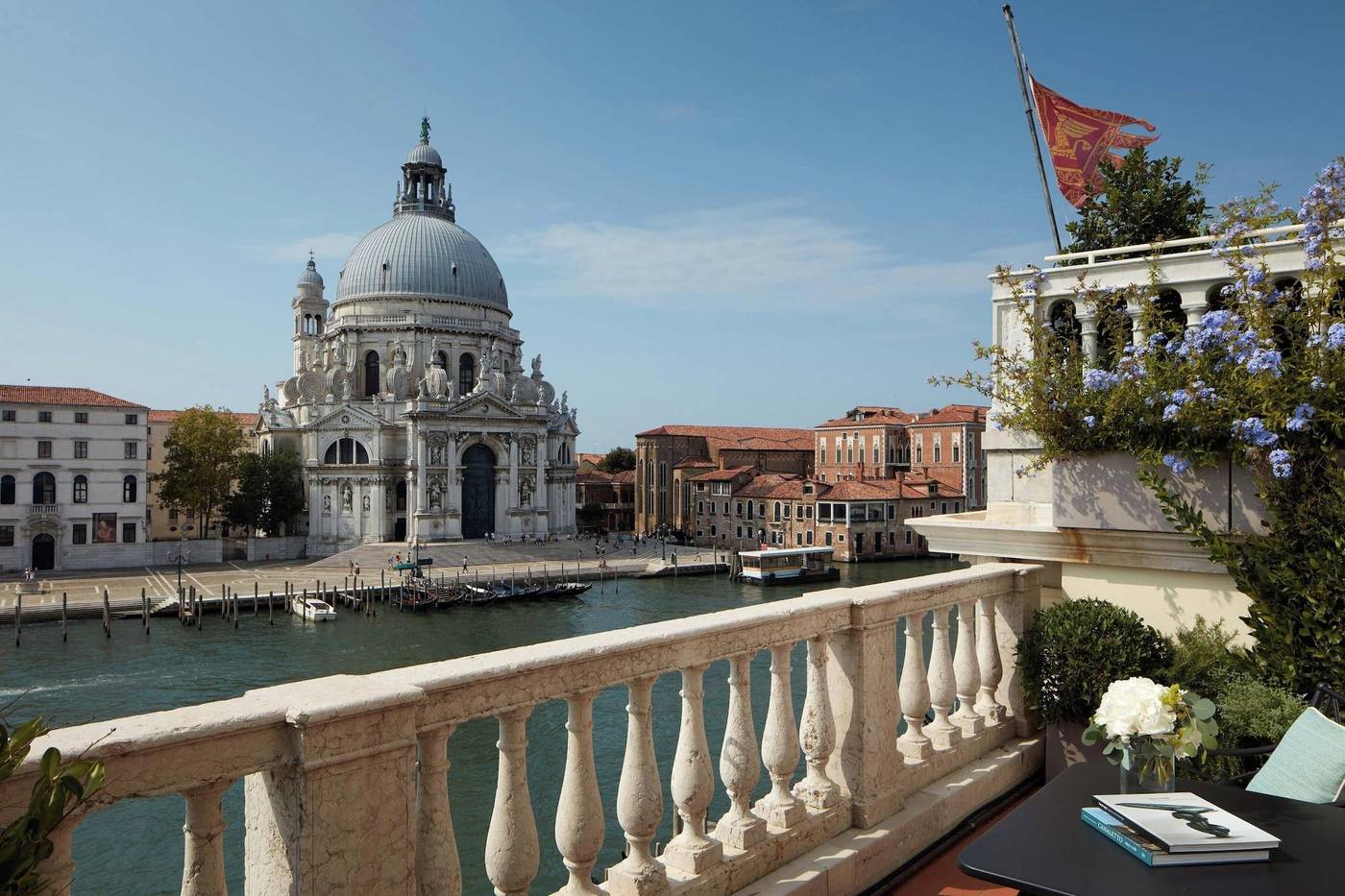 The-St-Regis-Venice-Room-89