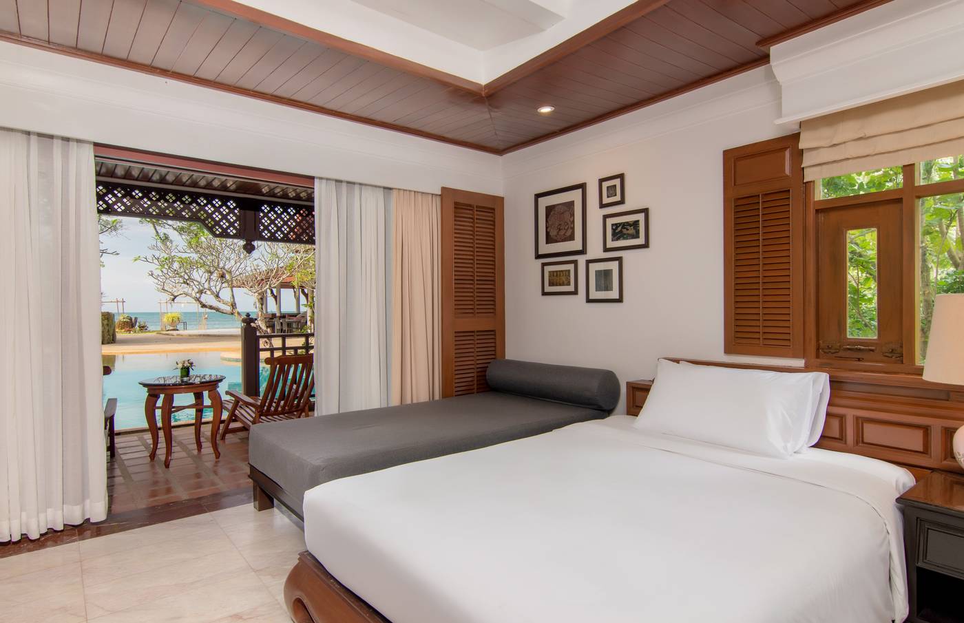 Thavorn-Beach-Village---Spa-Room-54