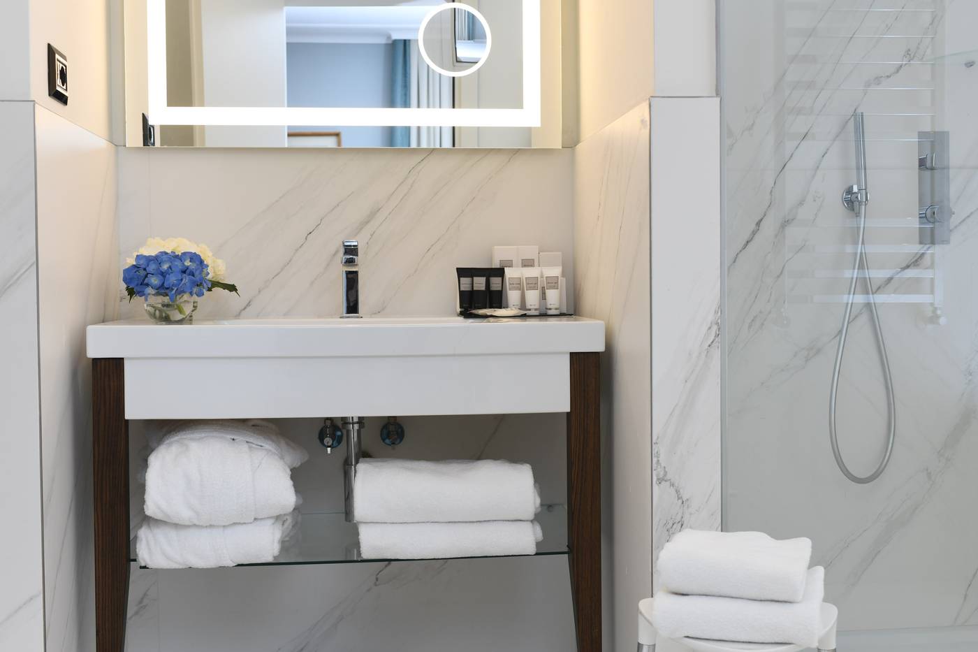 Bettoja-Hotel-Mediterraneo-Room-45