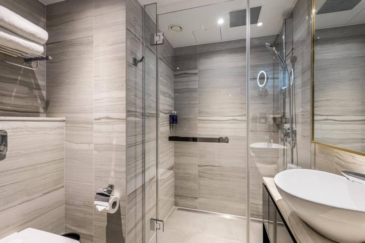 Hotel Saint - United Kingdom - London - Room - 2