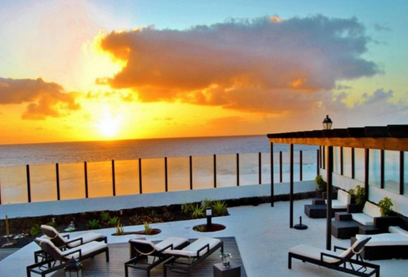 Vik--Coral-Beach-Terrace-49