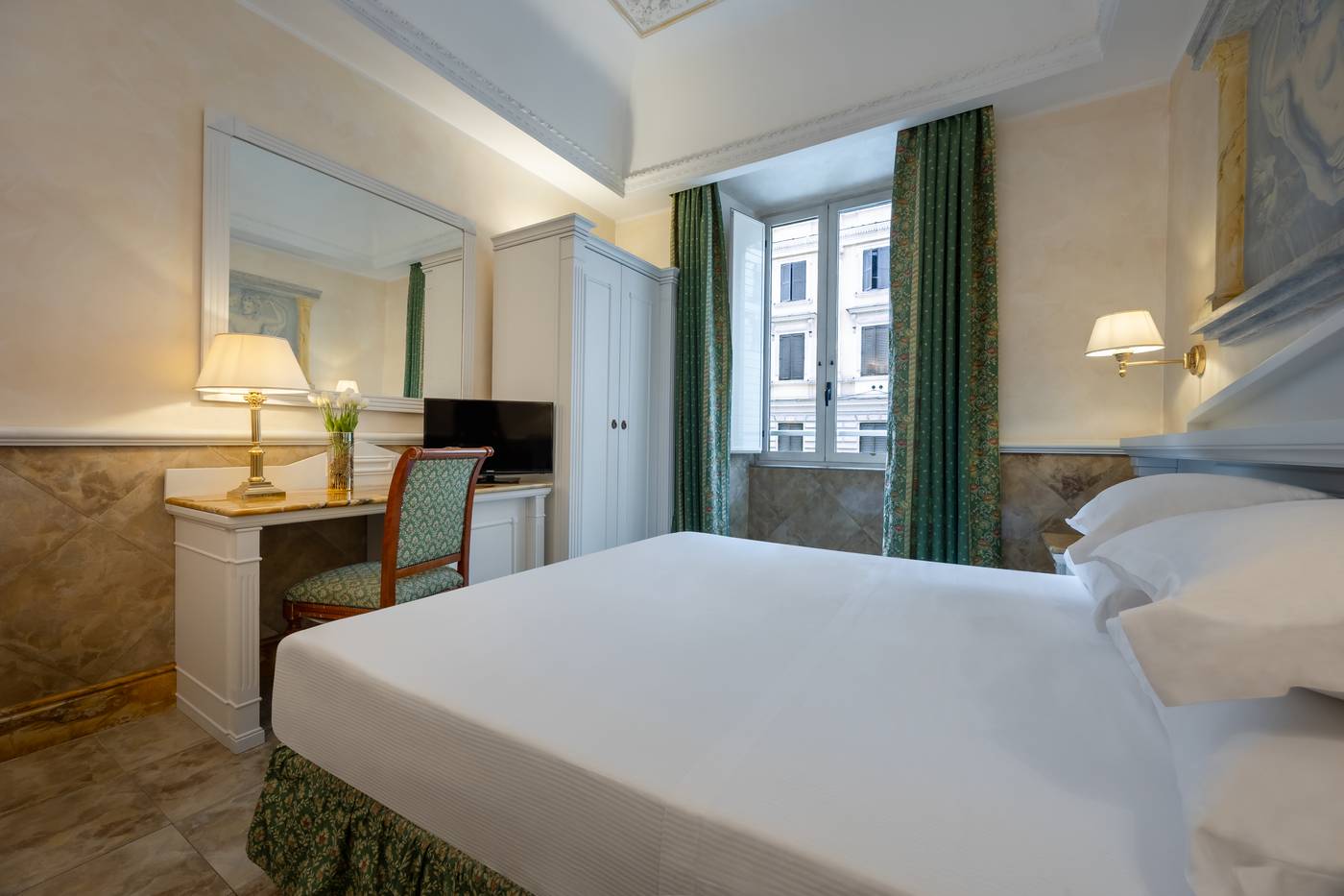 Palladium-Palace-Room-7