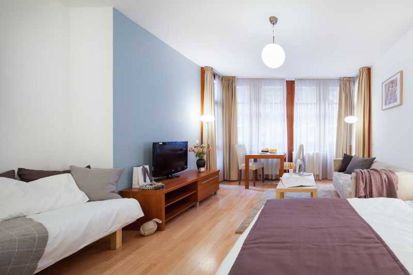 Lord-Residence-Room-27