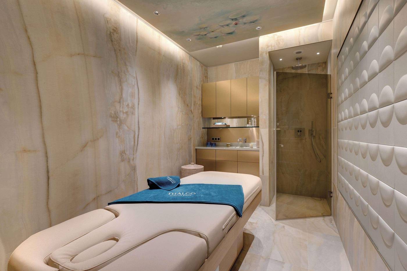 La-Demeure-Montaigne-Sports-and-Entertainment-81