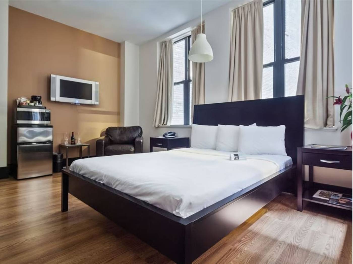 Eurostars-Wall-Street-Room-19