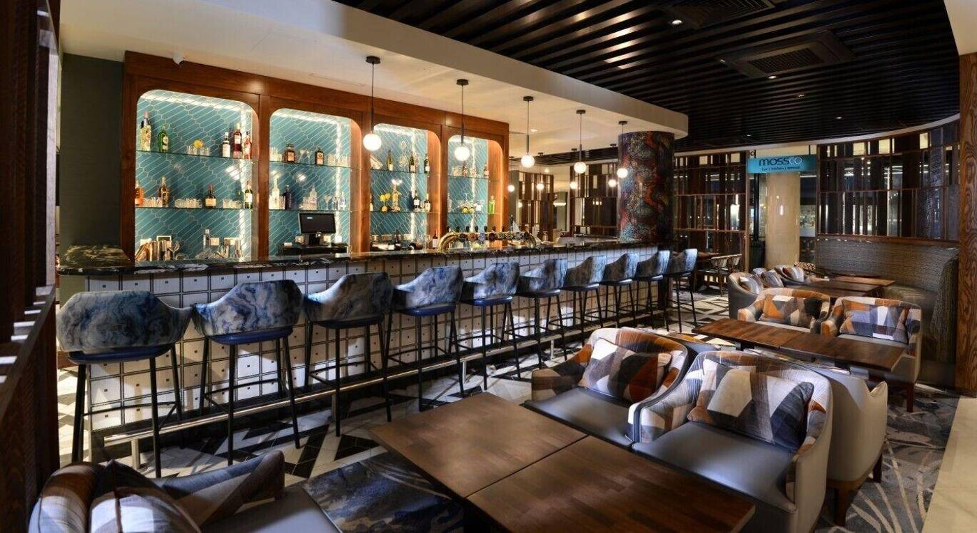 Travelodge-Plus-Dublin-City-Centre-Bar-15