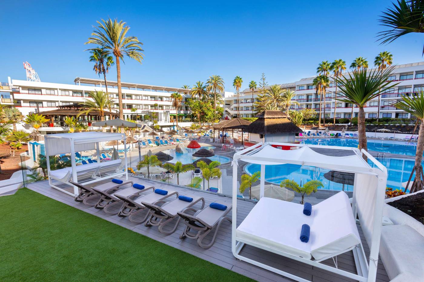 Alexandre-Hotel-La-Siesta-General-view-4