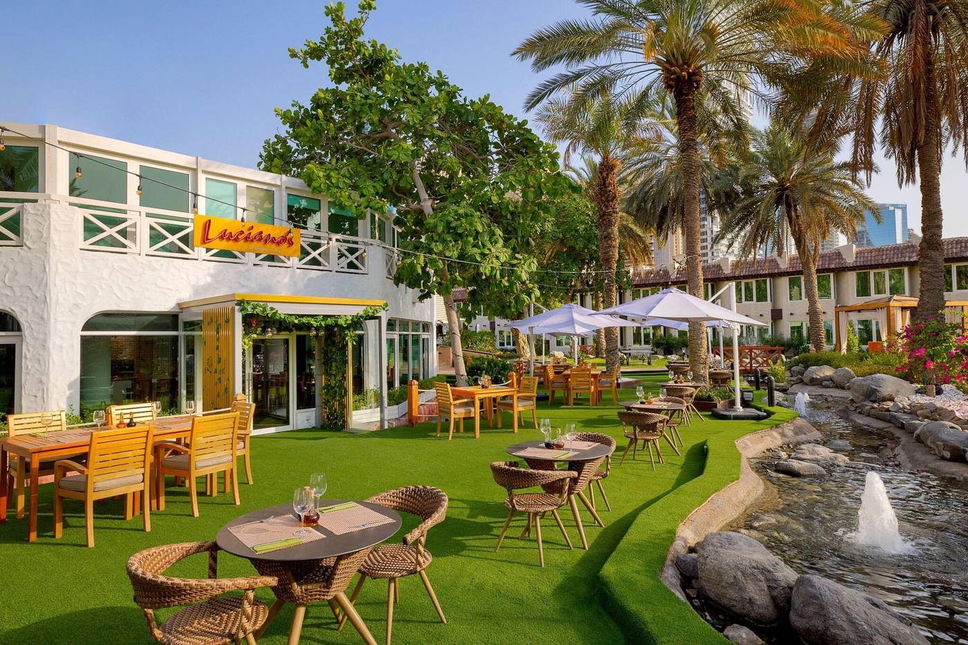 Habtoor-Grand-Resort--Autograph-Collection-Restaurant-14