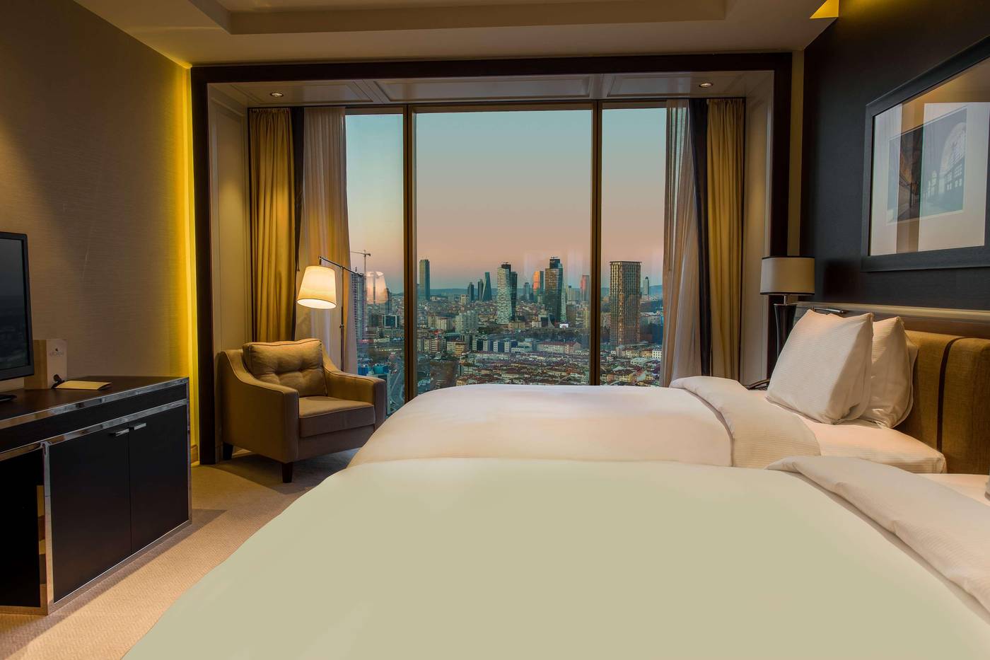 Hilton-Istanbul-Bomonti-Hotel---Conference-Centre-Room-57