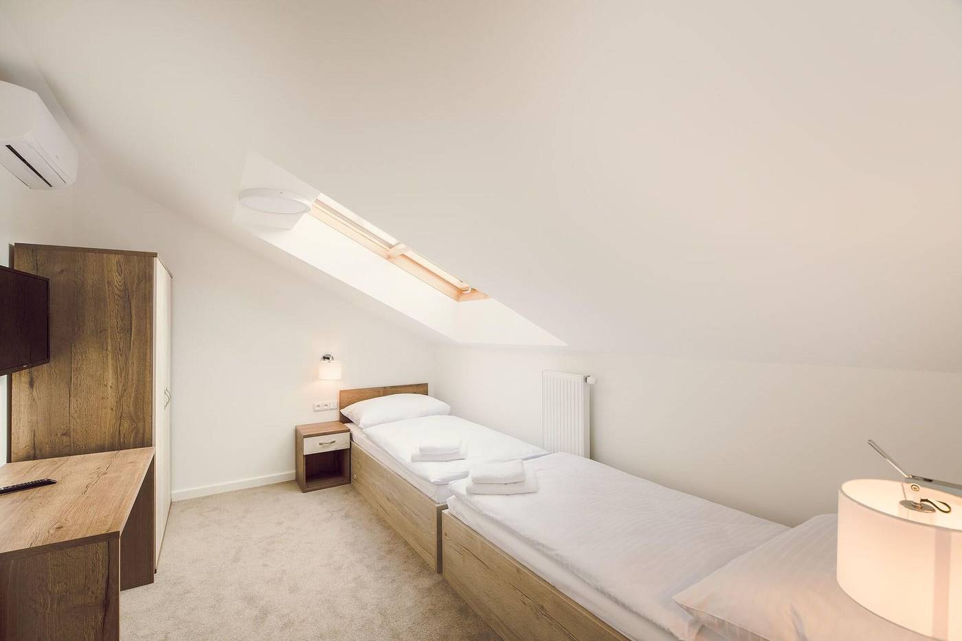 King-s-Residence-Room-10