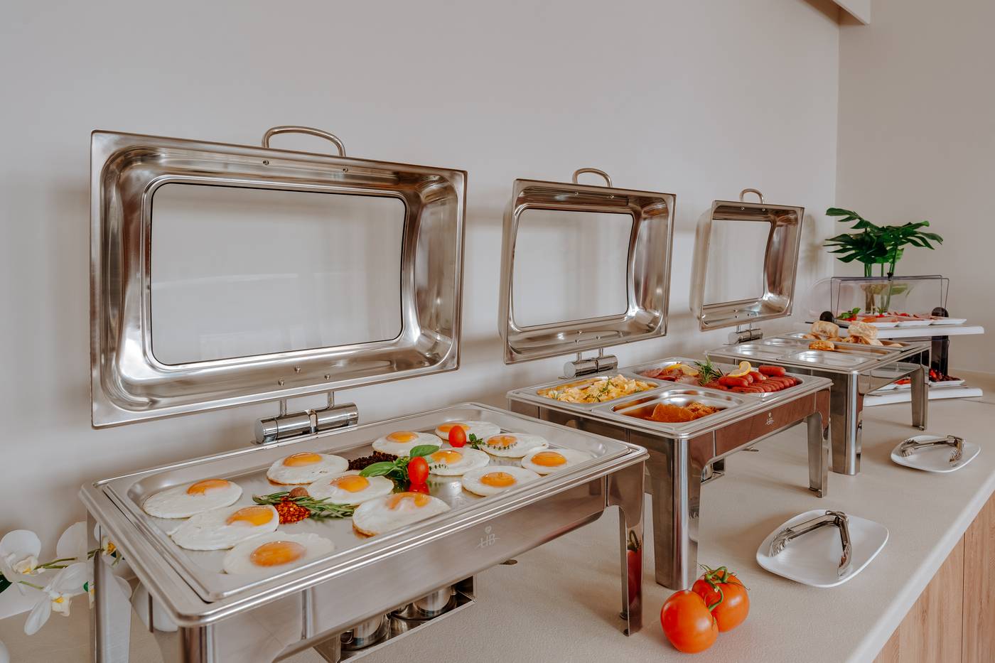 Margarenia-Studios-Restaurant-48