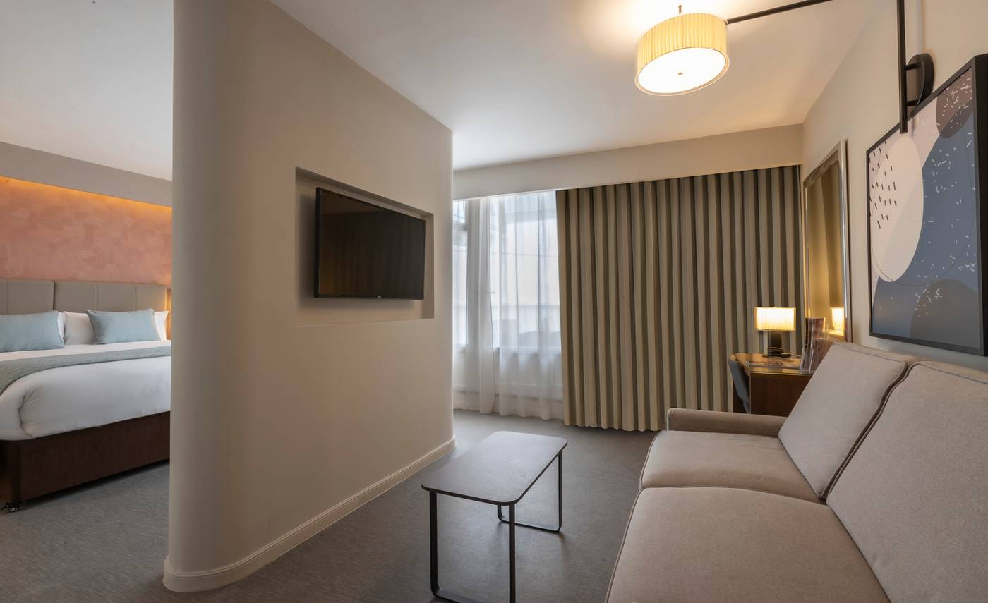 Riu-Plaza-The-Gresham-Dublin-Room-25