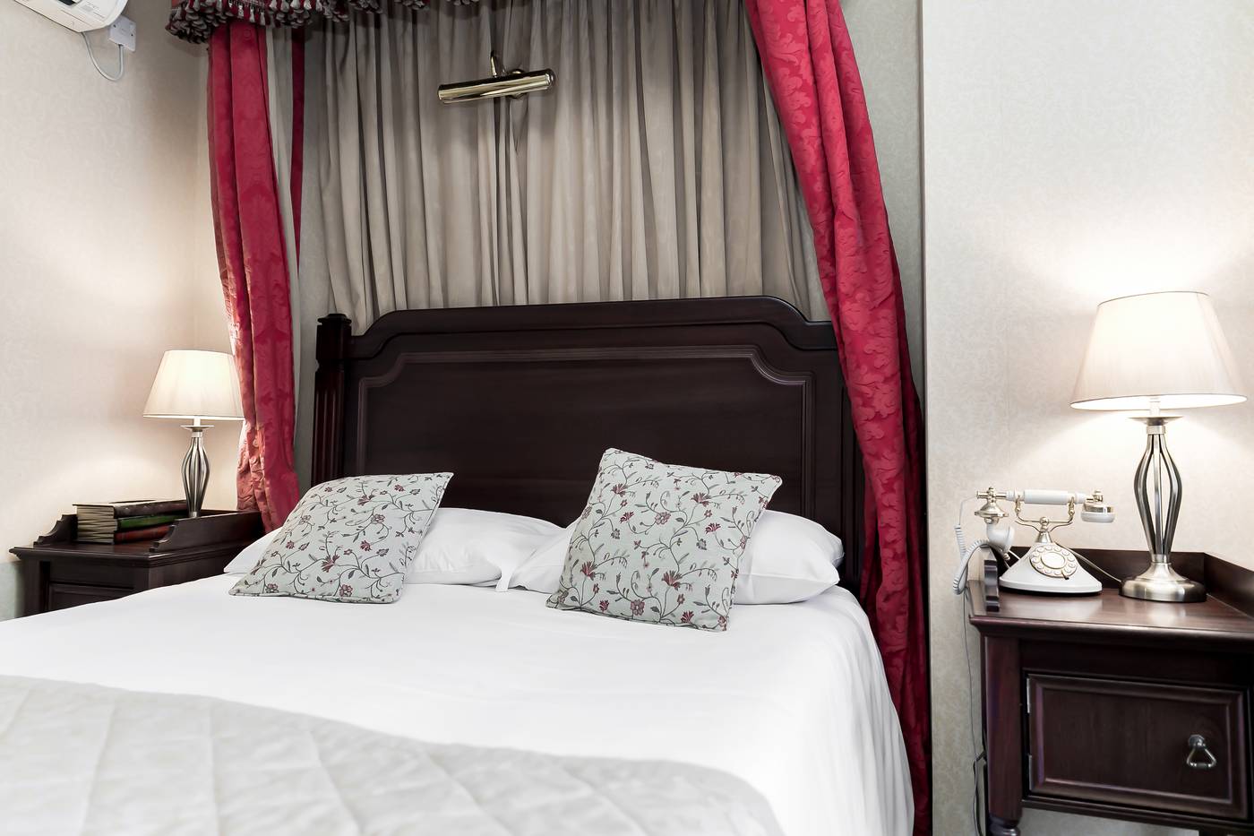 Butlers-Townhouse-Room-2