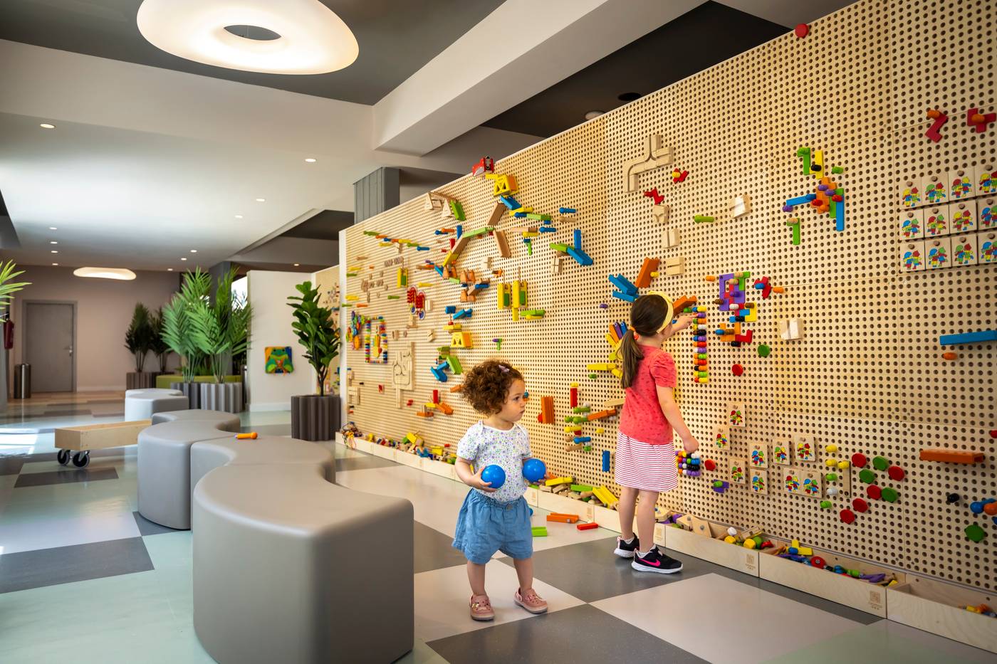 Tirena-Hotel-Sports-and-Entertainment-44