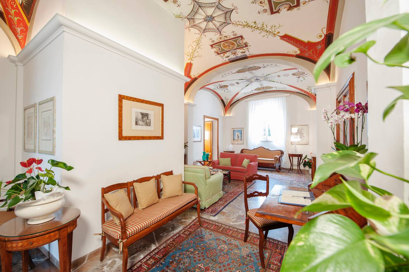 Garden-Italy-SIENA-Lobby-7