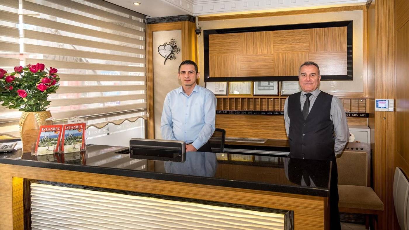 My-Rose-Hotel-Lobby-13