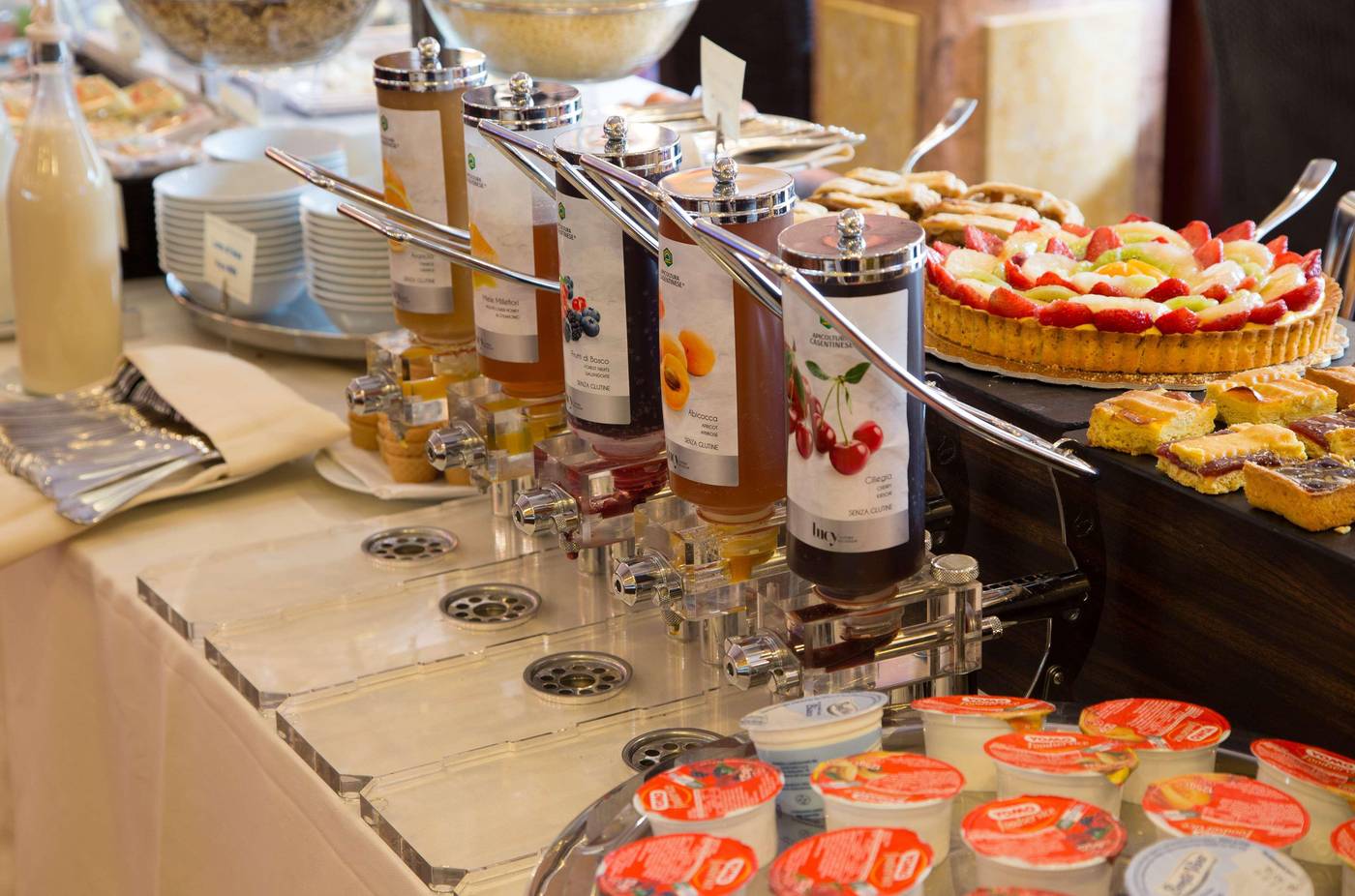 Best-Western-Hotel-Tritone-Restaurant-45