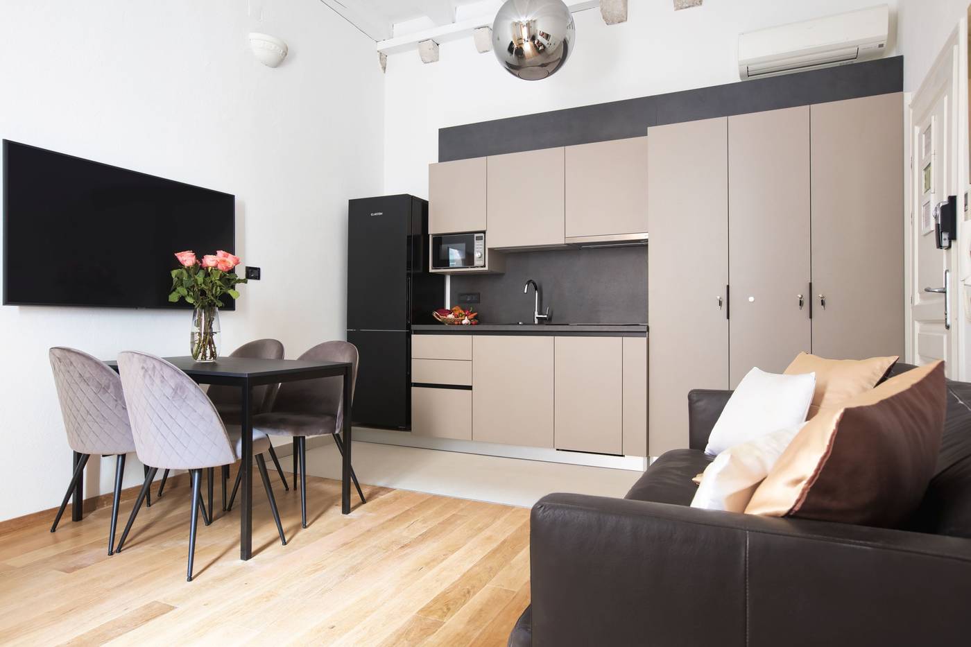 Palmotta-Palace-Room-34