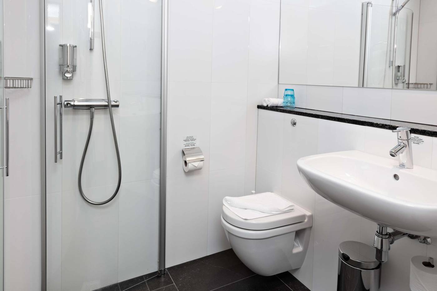 Sure Hotel by Best Western Arena-Sweden-Gothenburg-Room-8