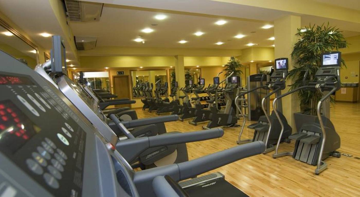 Rochestown-Lodge-Hotel---Spa-Sports-and-Entertainment-18