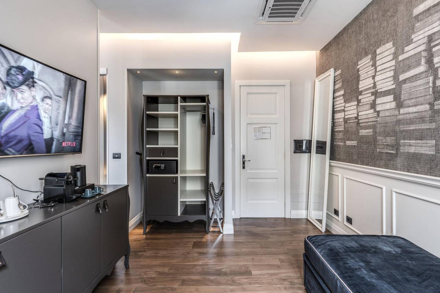 Rhea-Silvia-Luxury-Rooms-Spagna-Room-38