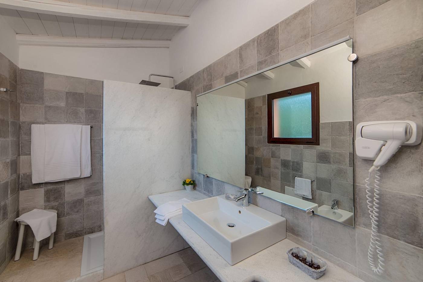 Perdepera-Resort-Room-44