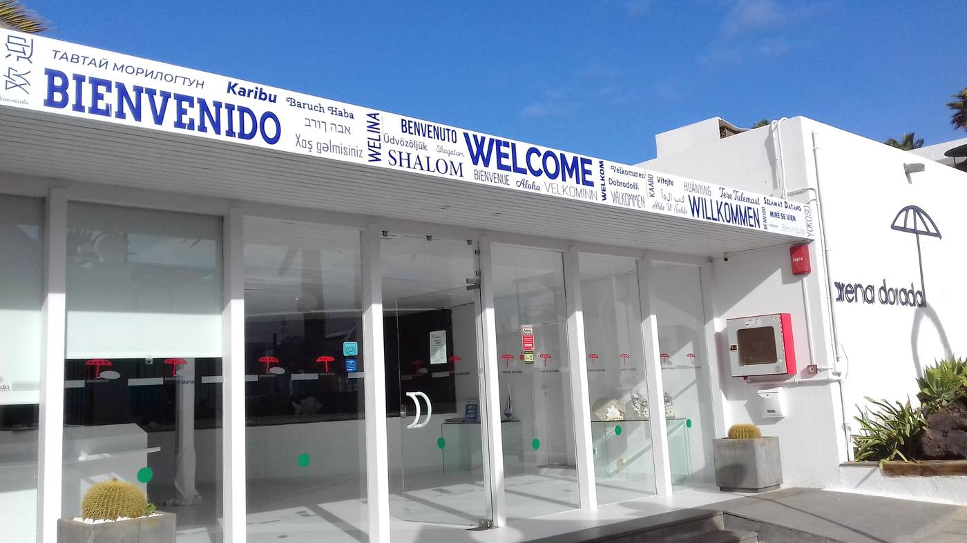 Arena-Dorada-Lobby-13