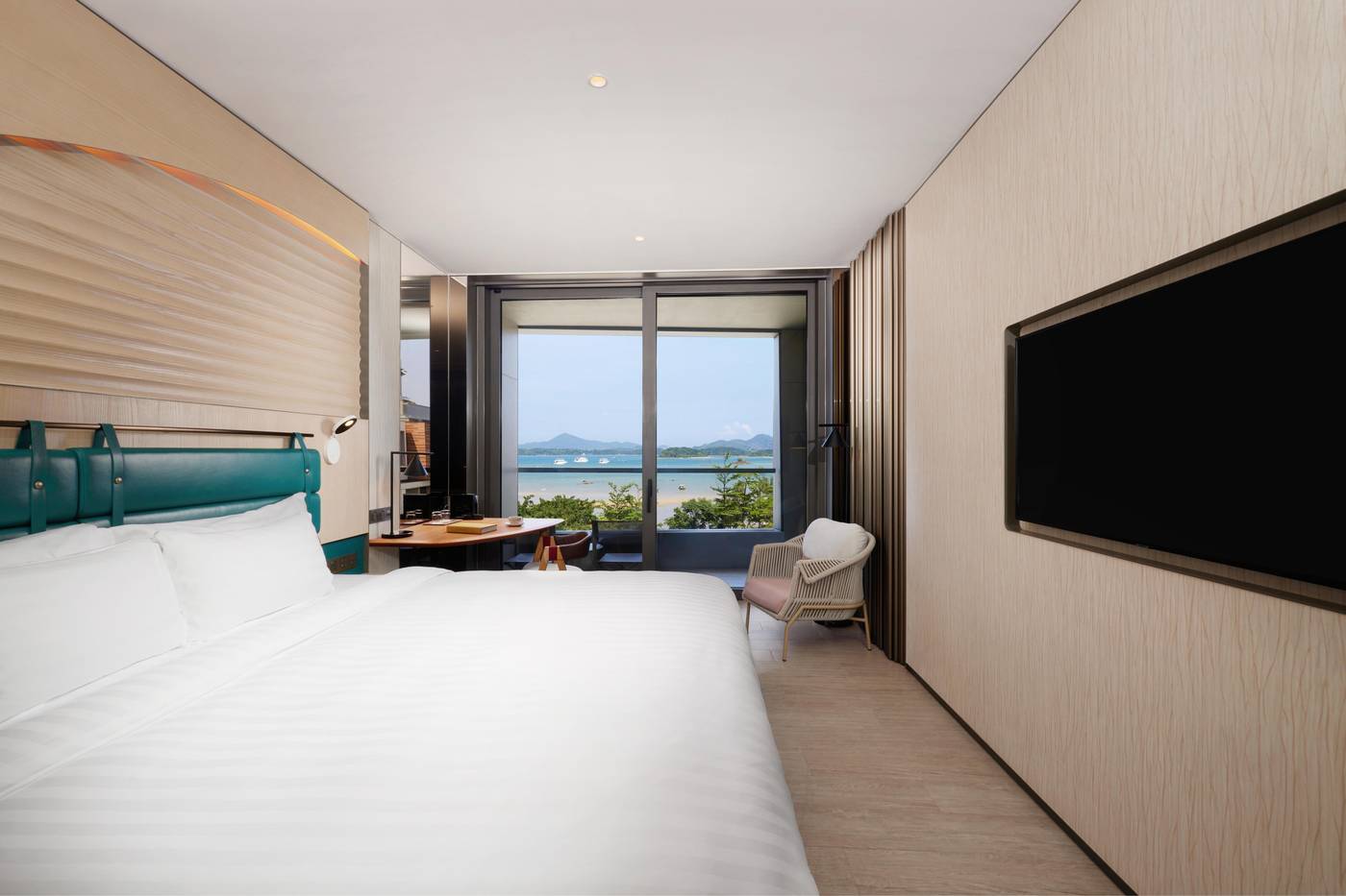 Vignette-Collection-Wm-Hotel-Hong-Kong-Room-35