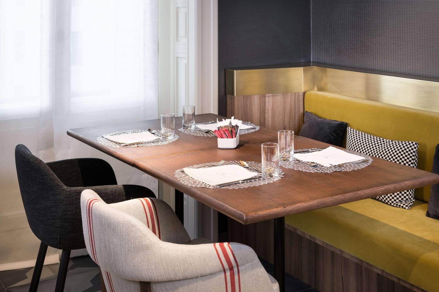 NH-Collection-Madrid-Gran-Via-Restaurant-15