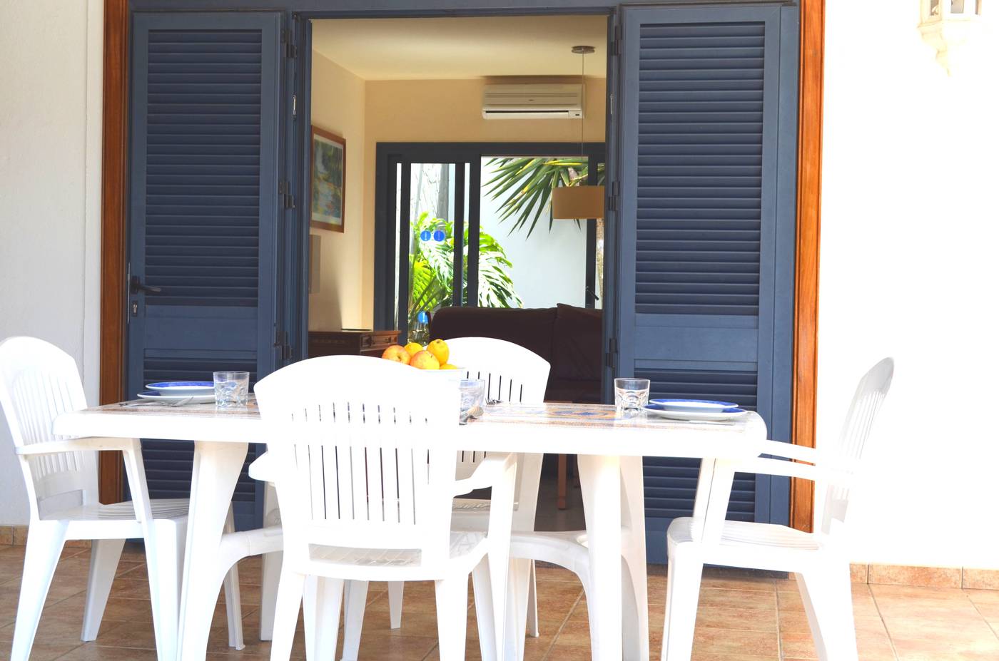 Sun-Grove-Villas---Spa-Pool-18