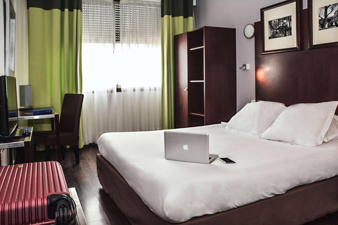 Sure Hotel by Best Western Annemasse-France-Annemasse-Room-10