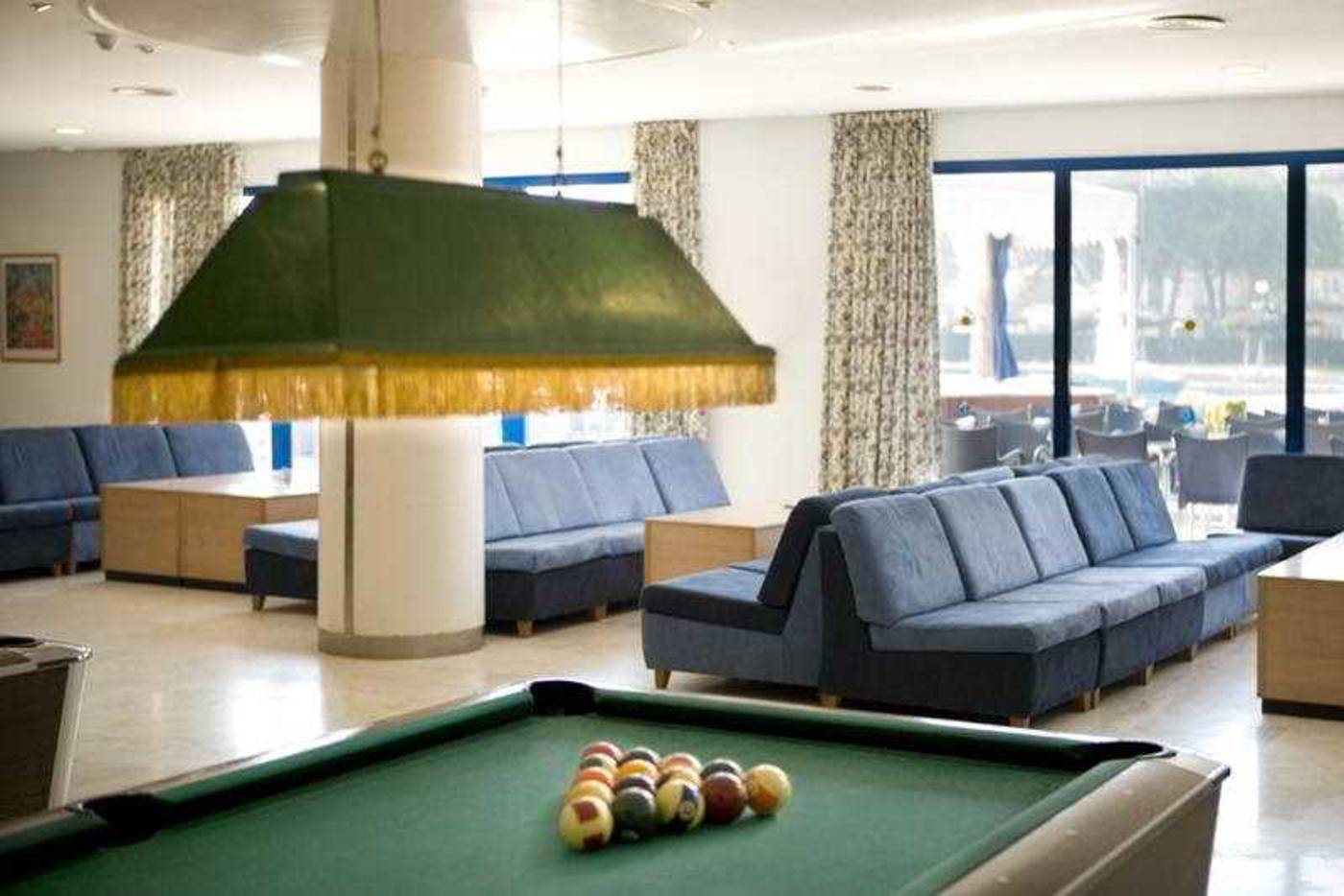 Tahiti-Playa-Sports-and-Entertainment-60