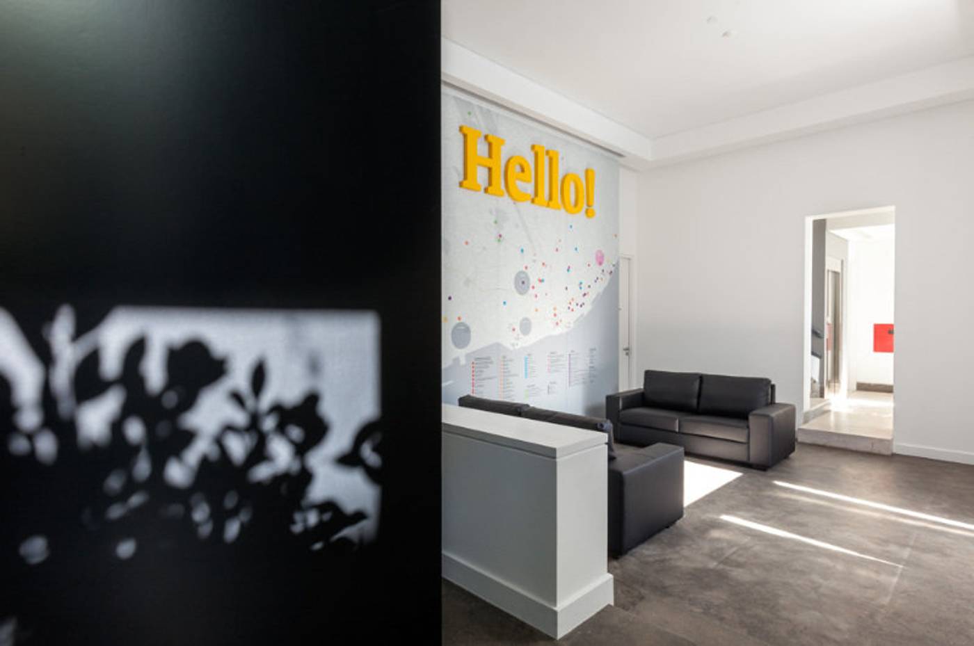 Hello-Lisbon-Santa-Apolonia-Apartments-Lobby-11