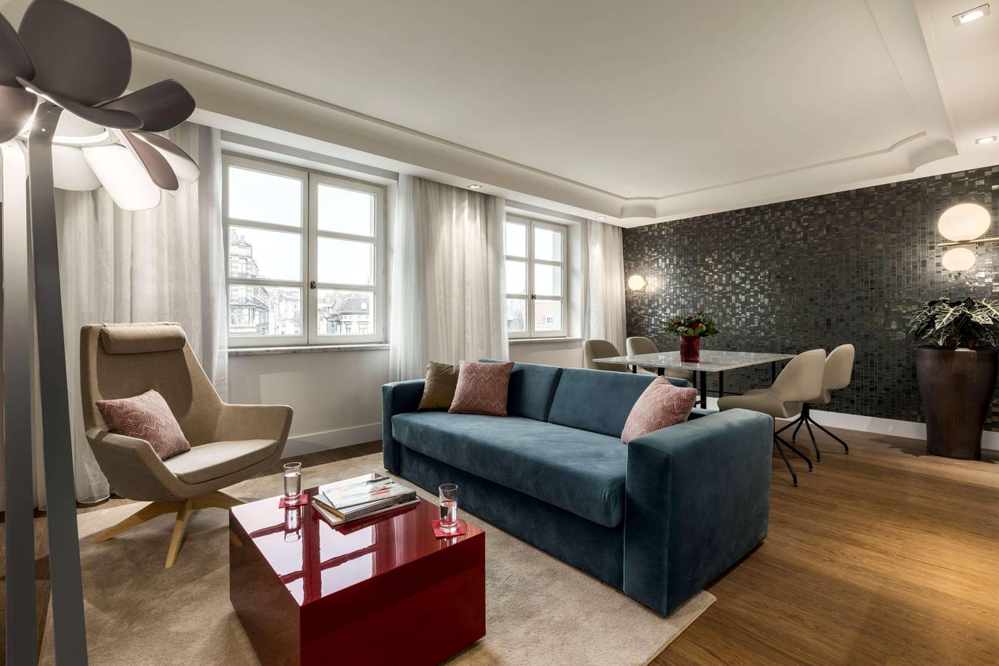 NH-Collection-Brussels-Grand-Sablon-Room-10