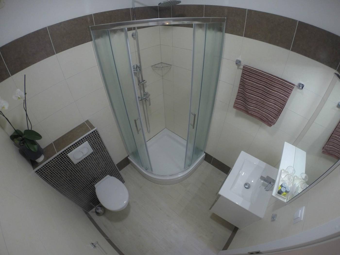 Rilati-Old-Town-Palace-Room-49