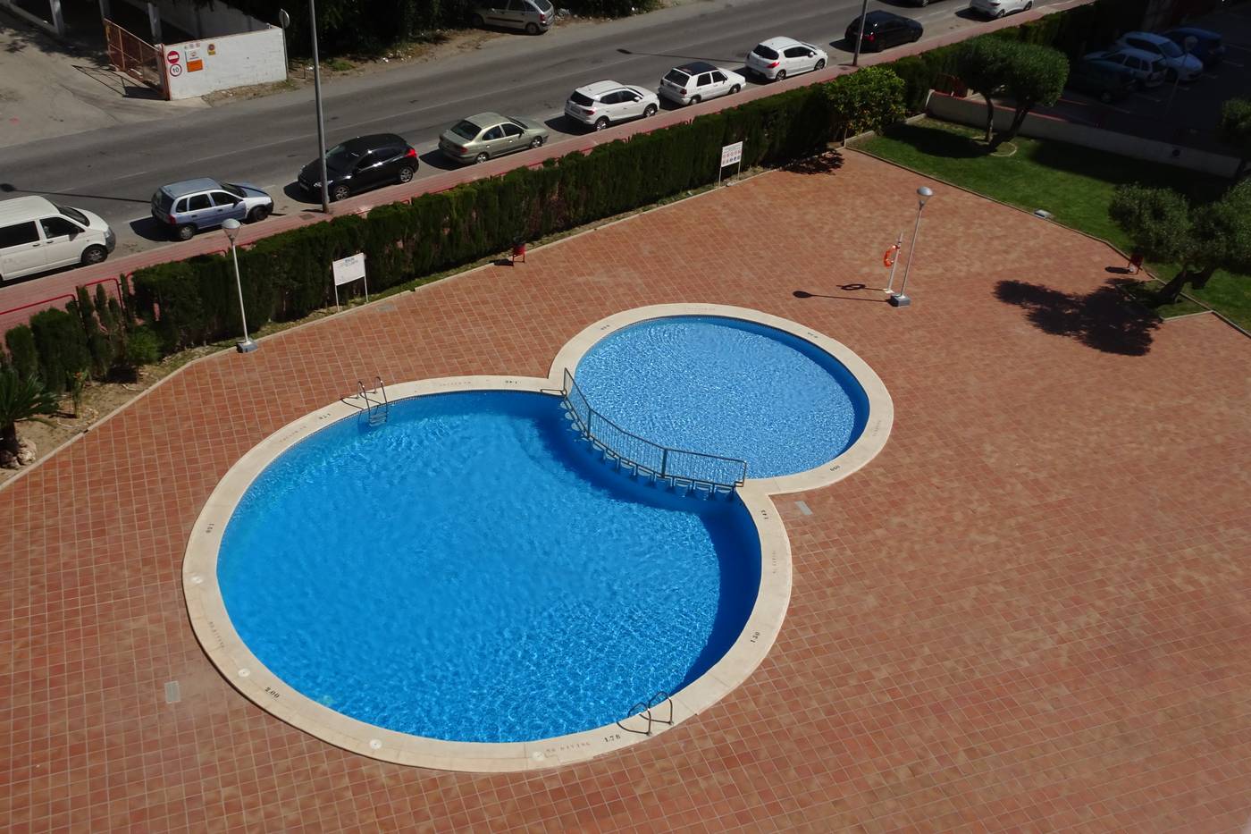 Evamar-Apartments-Pool-2