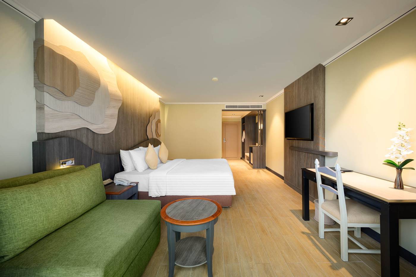 Amora-Resort-Phuket-Room-17