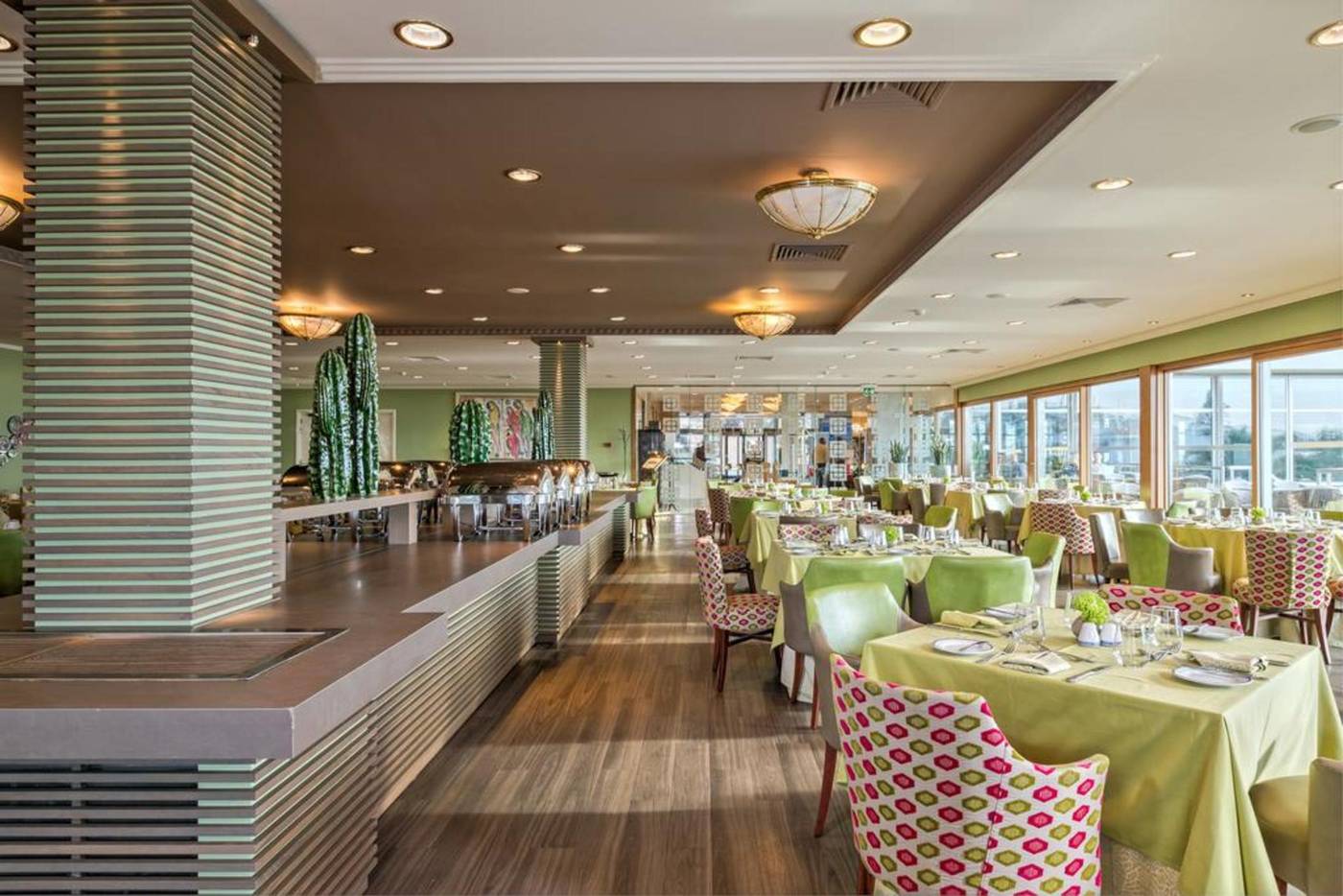 Divani-Apollon-Palace-and-Thalasso-Restaurant-39