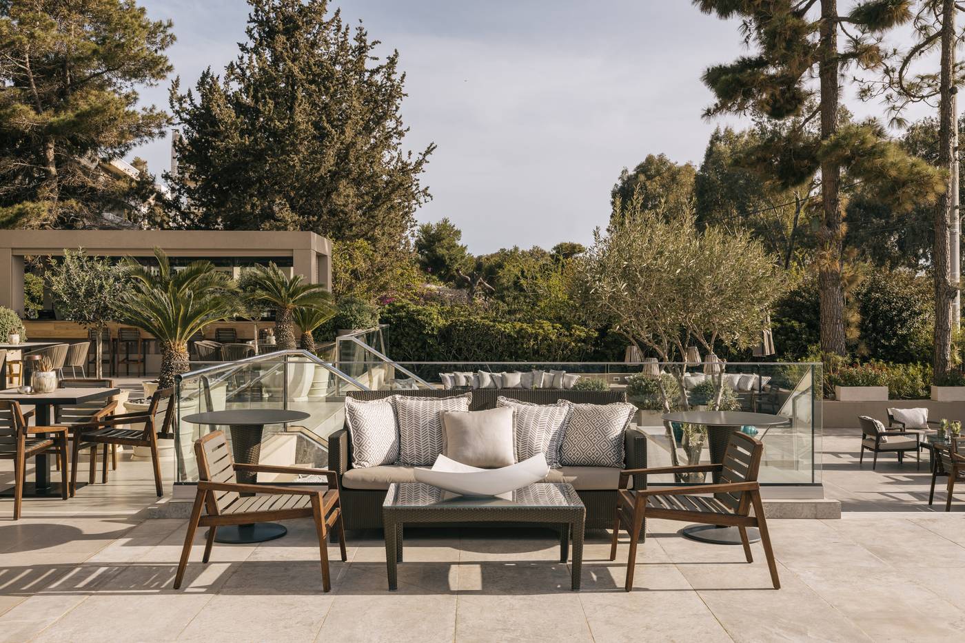 Divani-Apollon-Palace-and-Thalasso-Restaurant-35